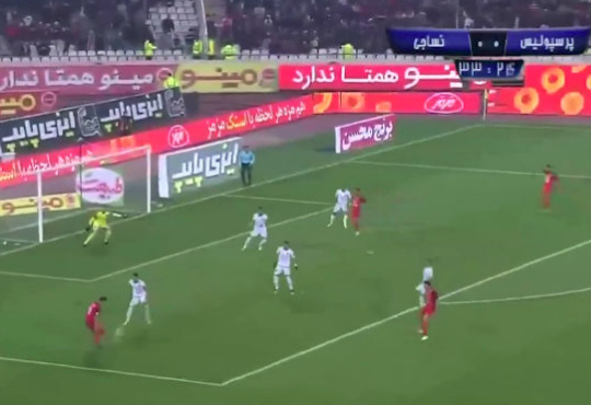 گل اول پرسپولیس به نساجی