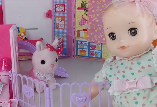 کلیپشو عروسک بازی خرگوش صورتی قسمت دو