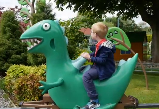 برنامه کودک امیلی / چرخ های اتوبوس 