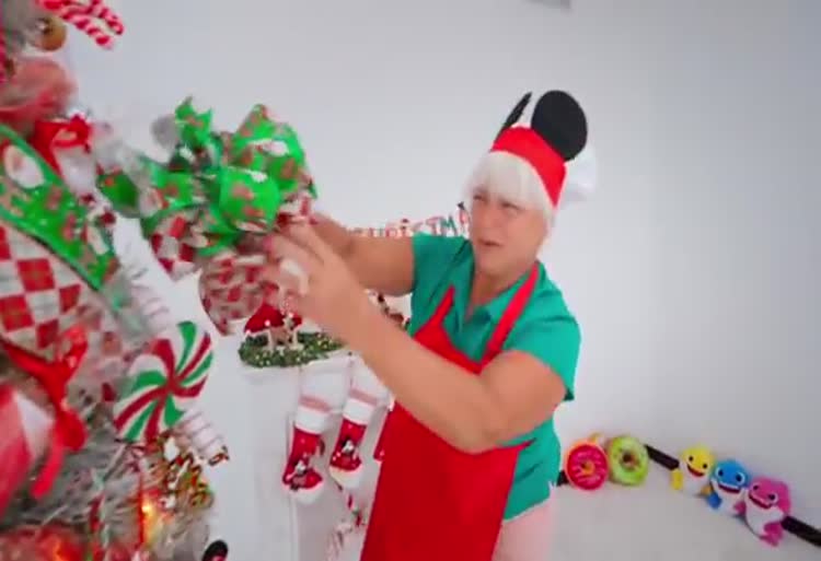 برنامه کودک وانیا مانیا / آهنگ تعطیلات کریسمس 