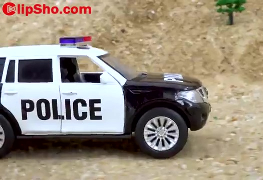 برنامه کودک بیبو /بیل مکانیکی، ماشین پلیس، تانک ها، ظاهر خود را تغییر می دهند.