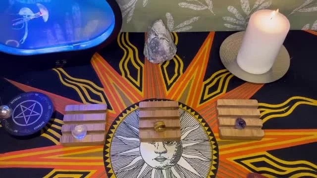 بدون زمان روی سه مورد سوال کن