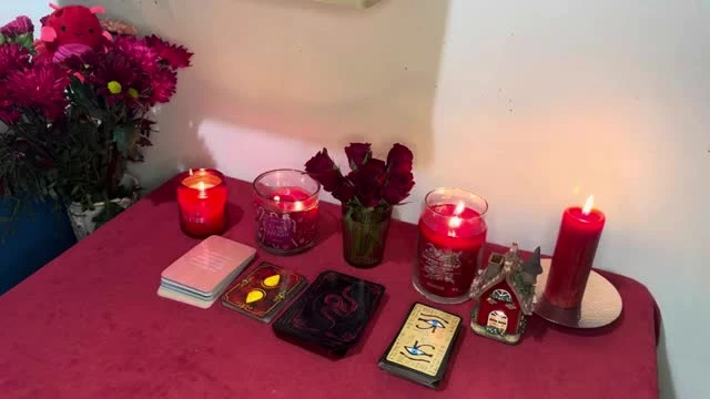 او وشما چه خبره؟