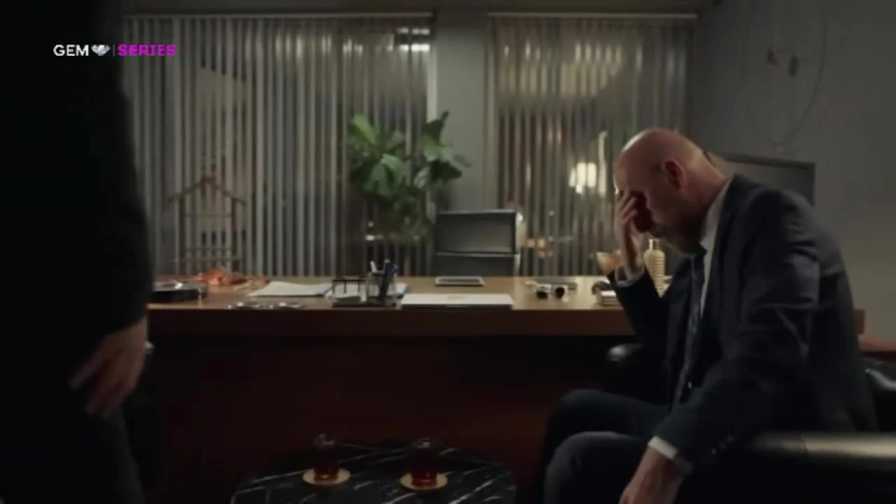 سریال نیمه تاریک من قسمت 23 دوبله فارسی