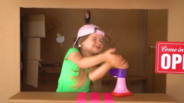 برنامه کودک ناستیا ماشین های مقوایی