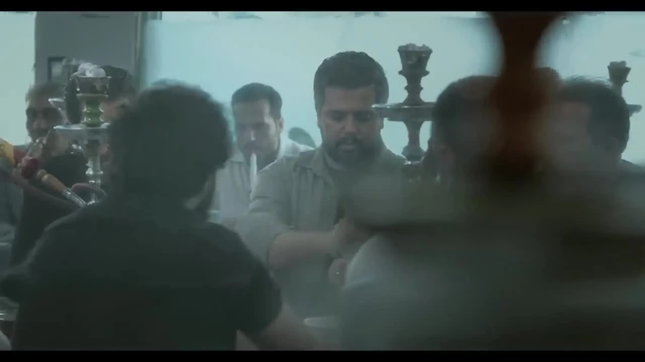 گُل واسه آشناهاست واسه غریبه پوچه…