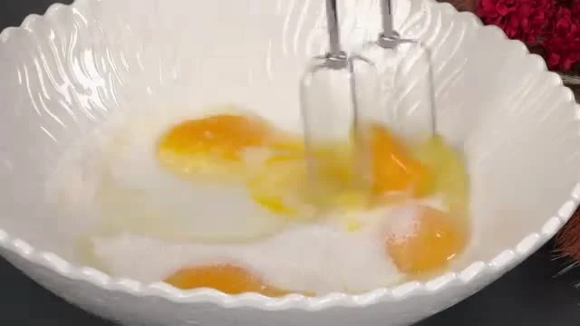 دسر رولی خوشمزه