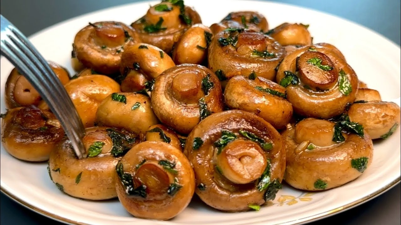 خوراک قارچ خوشمزه پروتئینی